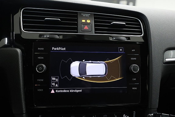 Volkswagen Golf I 18 of 20