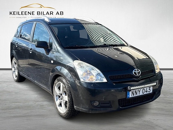 Toyota Corolla Verso 6 of 17
