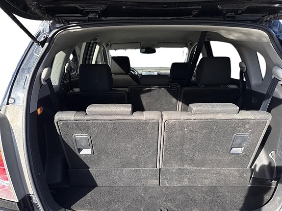 Toyota Corolla Verso 9 of 21