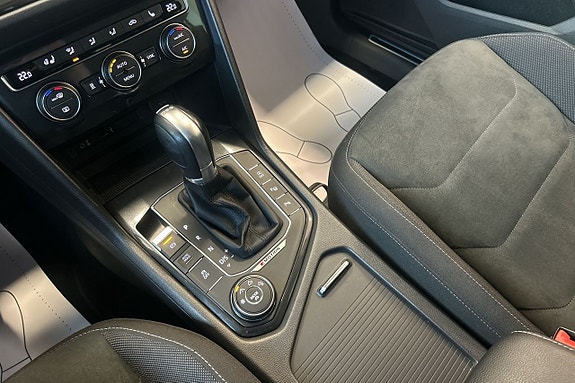 Volkswagen Tiguan 19 of 26