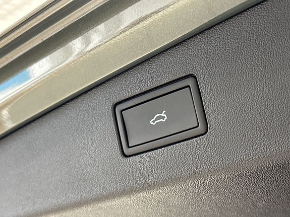 Volkswagen Tiguan 22 of 24