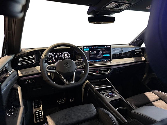 Volkswagen Tiguan 9 of 24
