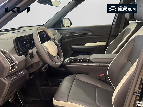 Kia EV5 8 of 18