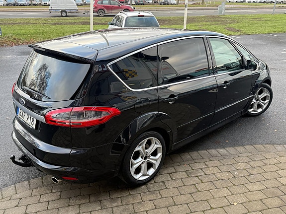 Ford S-MAX 4 of 5