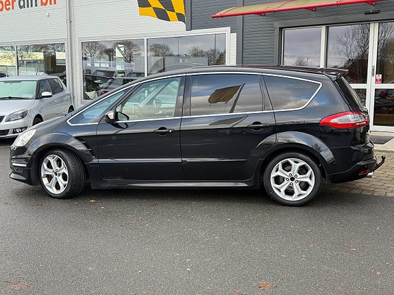 Ford S-MAX 7 of 16