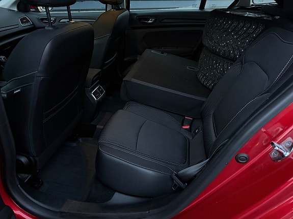 Renault Megane IV 10 of 20