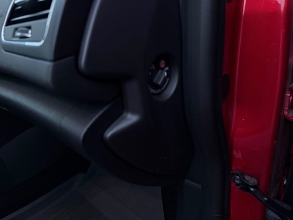 Renault Megane IV 14 of 20