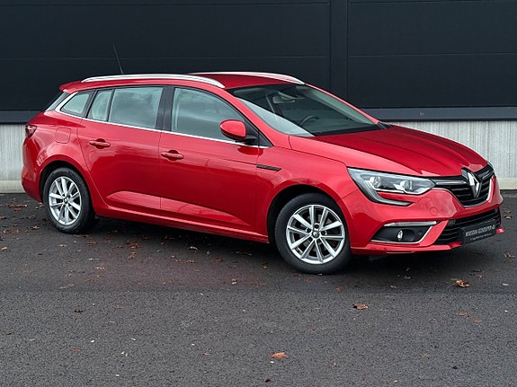 Renault Megane IV 4 of 5