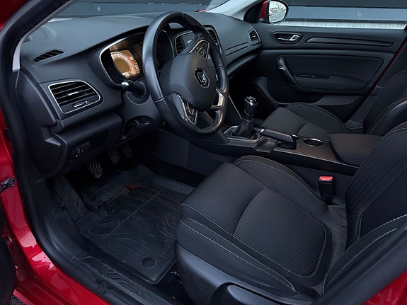 Renault Megane IV 9 of 20