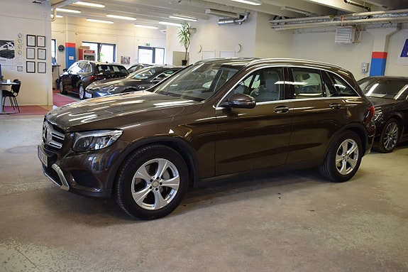 Mercedes-Benz GLC220 d 4 of 14