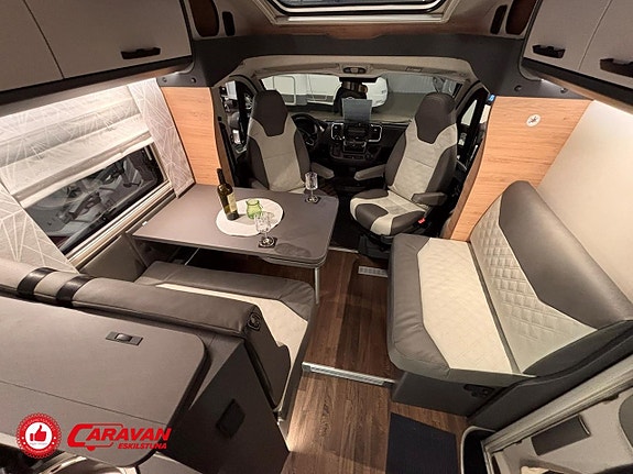 Knaus L!VE TI PLATINUM SELECTION 700 MEG 3 of 27