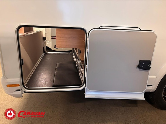 Knaus L!VE TI PLATINUM SELECTION 700 MEG 24 of 27