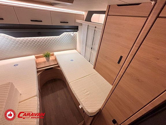 Knaus L!VE TI PLATINUM SELECTION 700 MEG 19 of 27