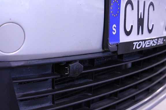 Volkswagen Touran 26 of 26