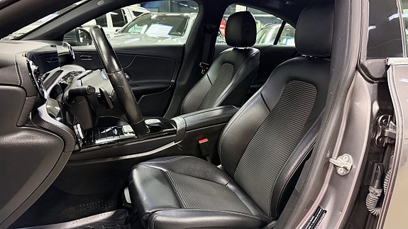 Mercedes-Benz CLA180 6 of 10