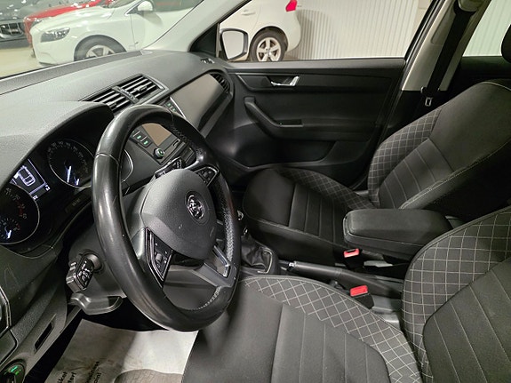 Skoda Fabia 6 of 10