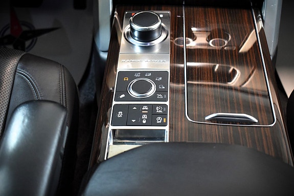 Land Rover Range Rover 15 of 27