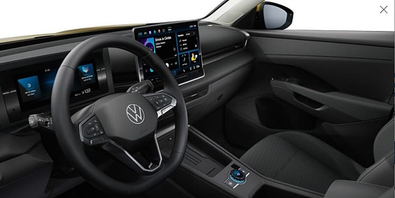 Volkswagen T-Roc 4 of 5