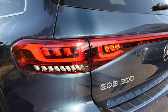 Mercedes-Benz EQB300 22 of 26