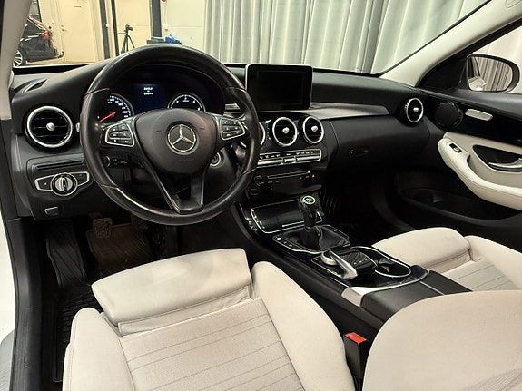 Mercedes-Benz C220 d 9 of 14