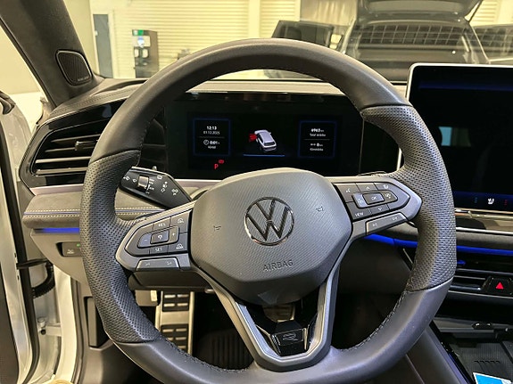 Volkswagen Passat 10 of 20