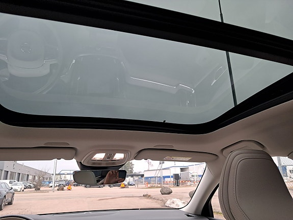 Volvo V60 7 of 8