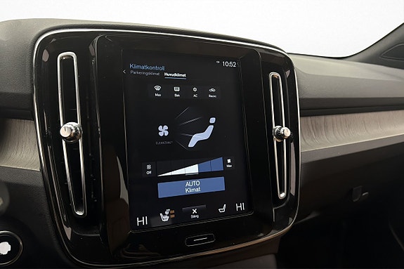Volvo XC40 18 of 28