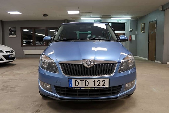 Skoda Fabia 2 of 11