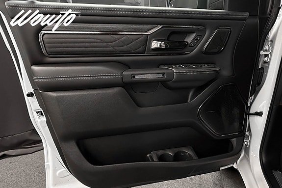 Dodge RAM 1500 7 of 26