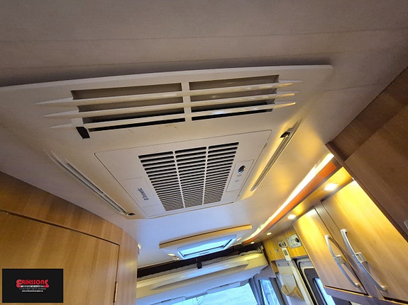 Hymer B 674 CL 8 of 13