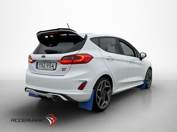 Ford Fiesta 6 of 30