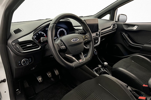Ford Fiesta 9 of 30