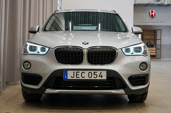 BMW X1 5 of 5
