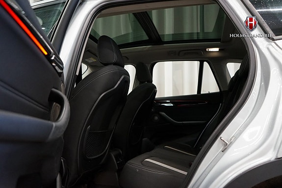 BMW X1 12 of 24