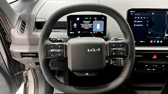 Kia PV5 4 of 17