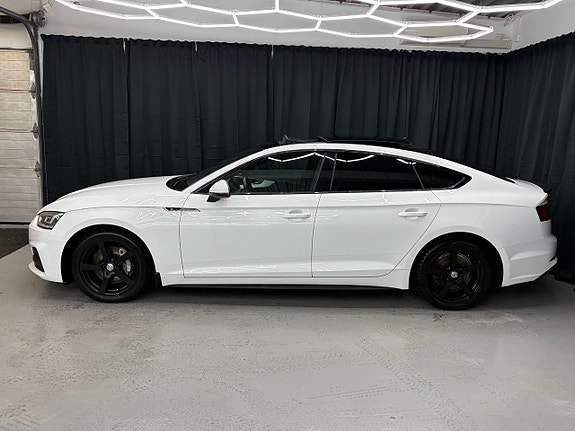 Audi A5 12 of 14