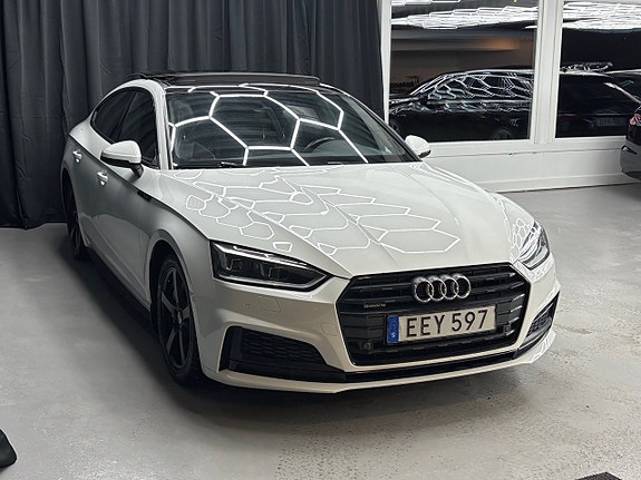 Audi A5 2 of 5