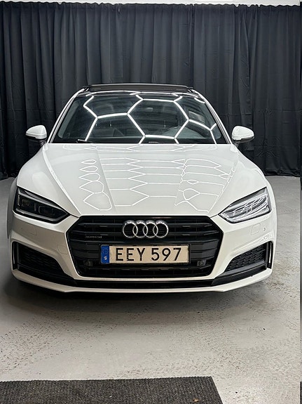 Audi A5 11 of 14