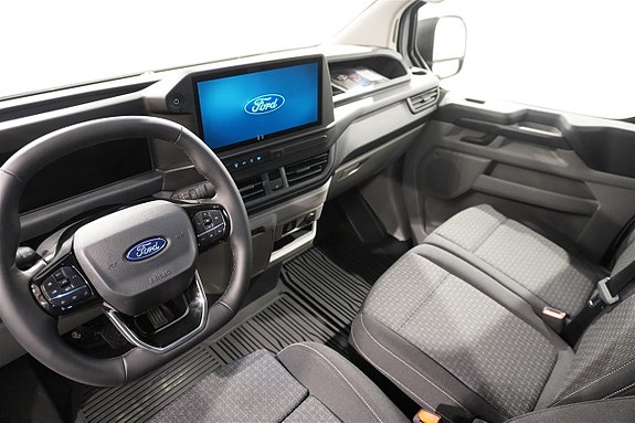 Ford Transit Custom 2 of 5