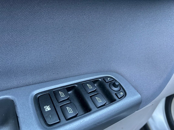 Volvo V50 20 of 22
