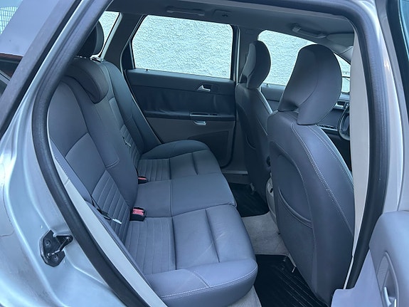 Volvo V50 17 of 22
