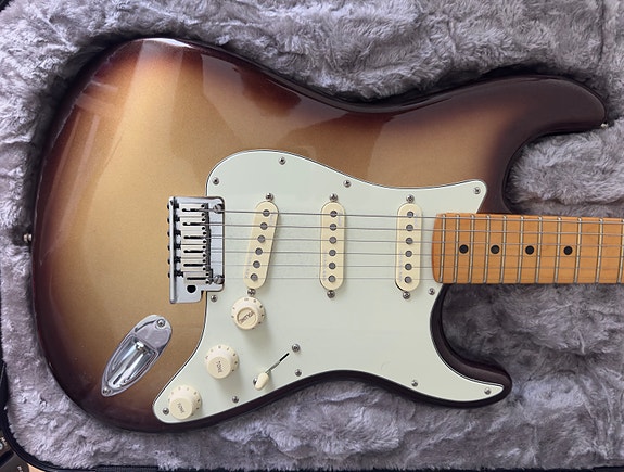 Fender Stratocaster Ultra I - Mocha burst