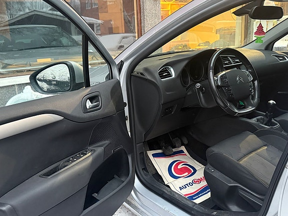 Citroen C4 6 of 17