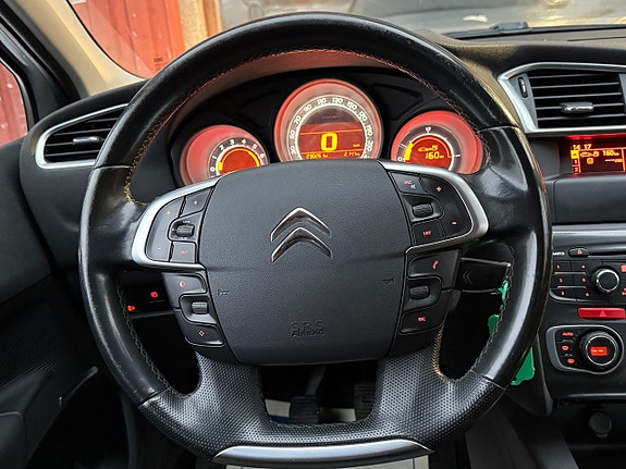 Citroen C4 11 of 17
