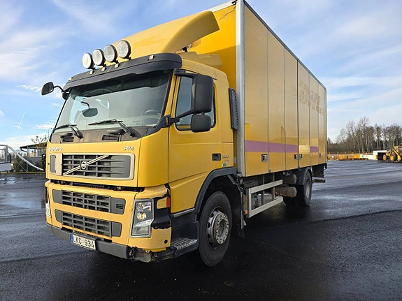 Volvo fm 300 skåp med bakgavellyft