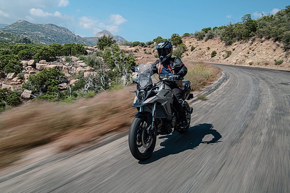 Suzuki V-Strom 800 - 2026 5 of 8
