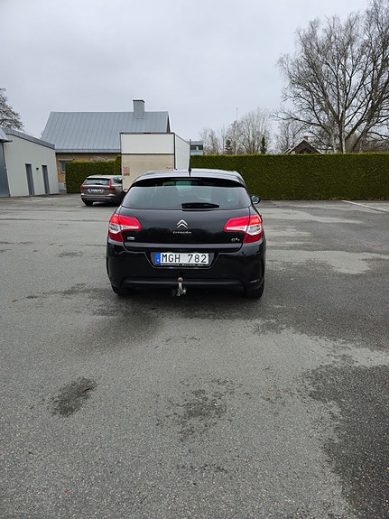 Citroen C4 5 of 5