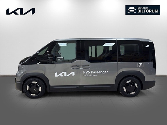Kia PV5 4 of 21