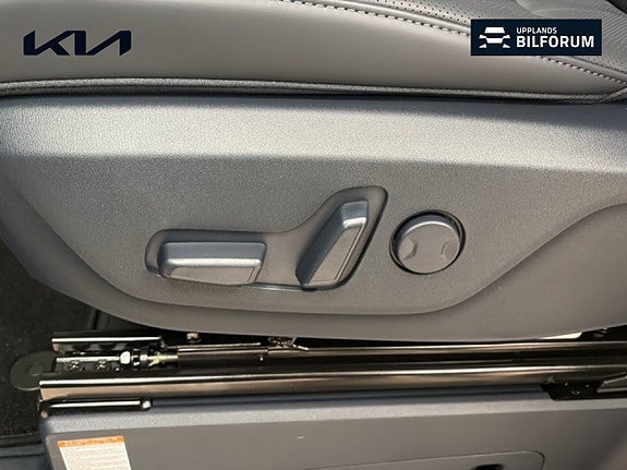 Kia PV5 16 of 21