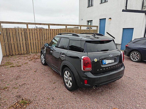 MINI Countryman Cooper SE 3 of 9